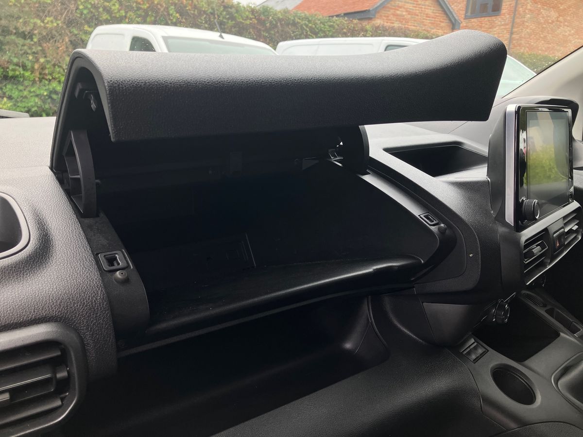 Used Peugeot Partner 2020 for sale - 76230573: Photo 38