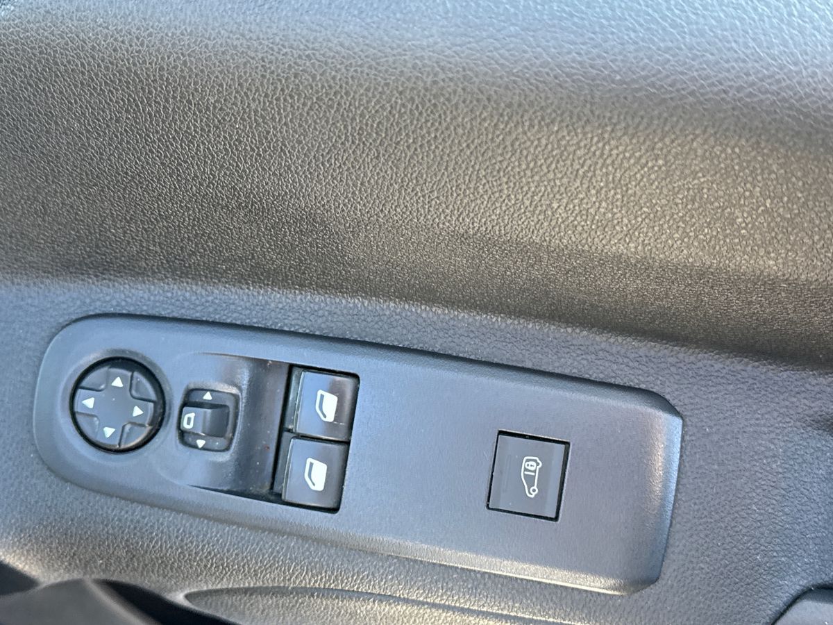 Used Vauxhall Combo 2025 for sale - 76845558: Photo 16