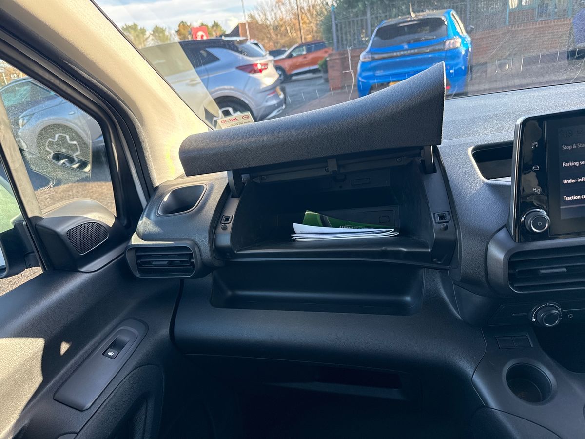 Used Vauxhall Combo 2025 for sale - 76845558: Photo 39