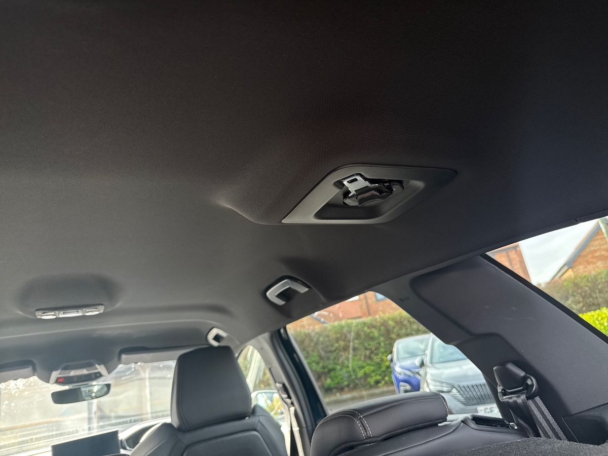 Used Peugeot 5008 2022 for sale - 76391975: Photo 24