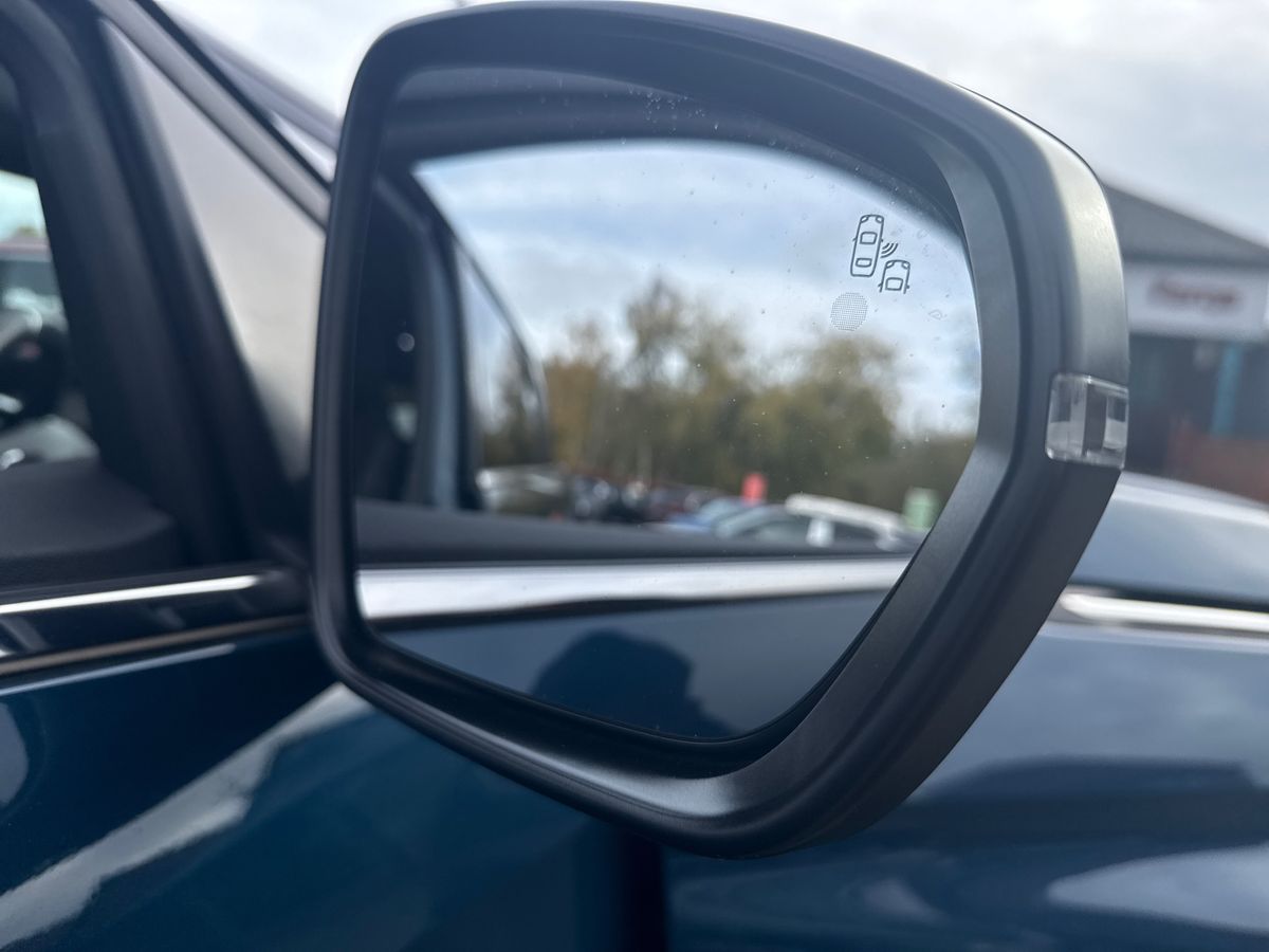 Used Peugeot 5008 2022 for sale - 76391975: Photo 42