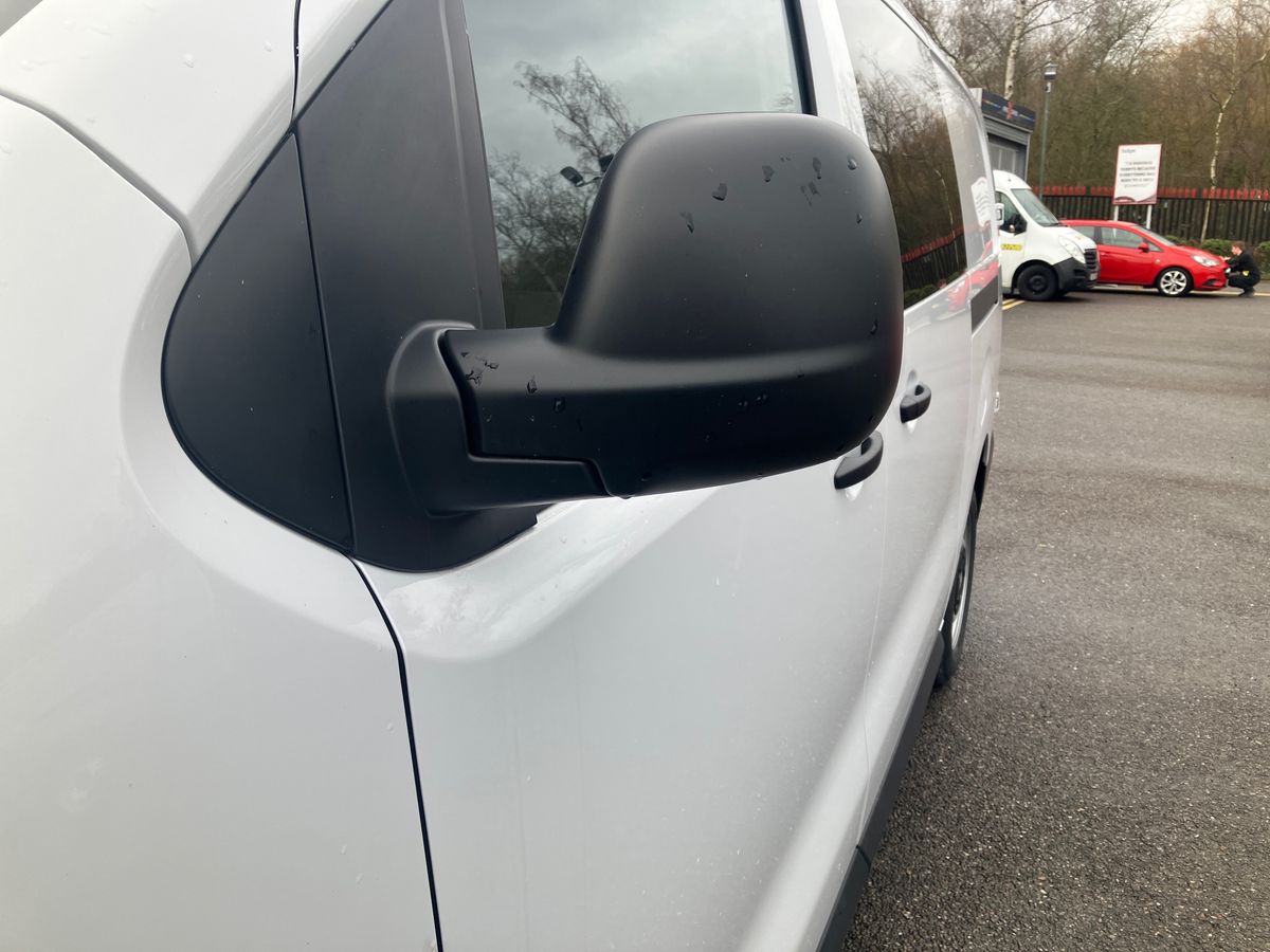 Used Vauxhall Vivaro 2025 for sale - 76807906: Photo 19