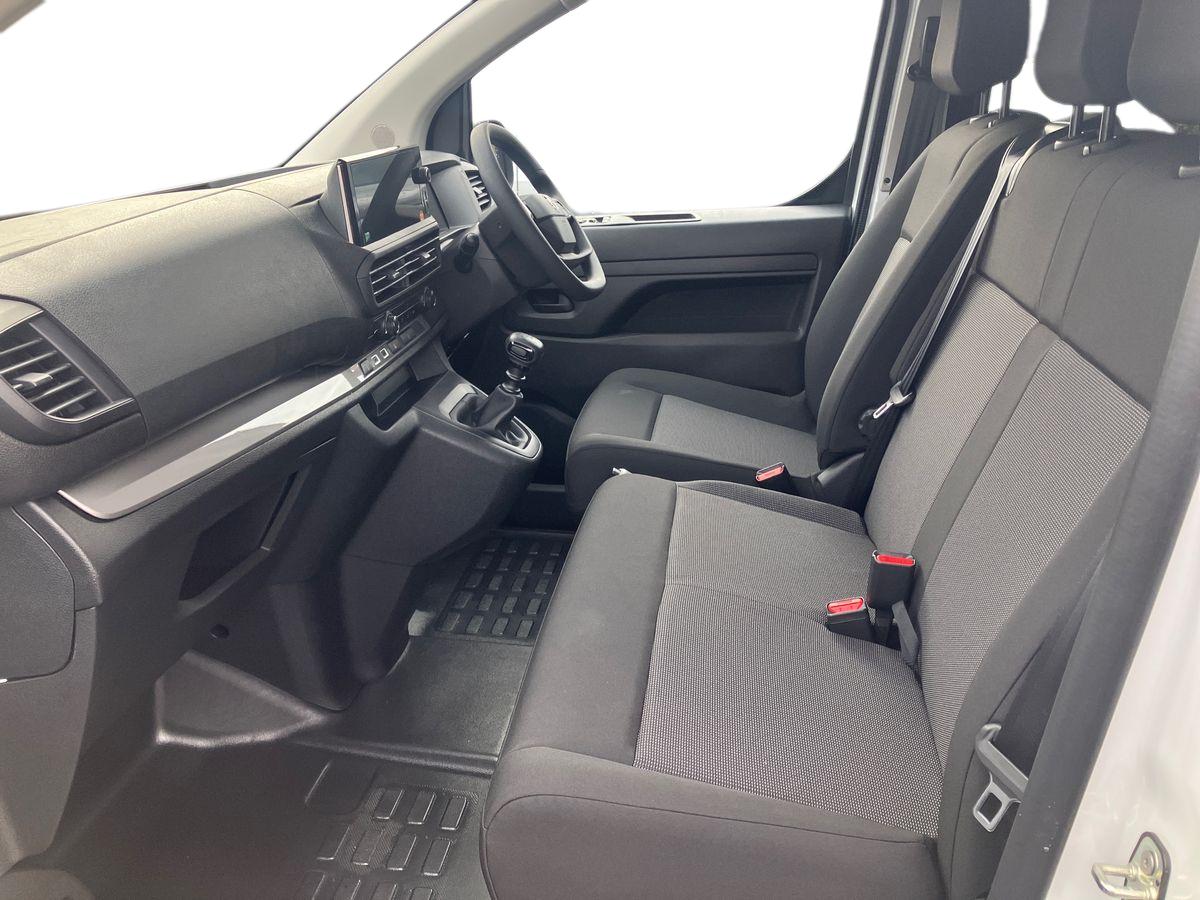 Used Vauxhall Vivaro 2025 for sale - 76807906: Photo 7