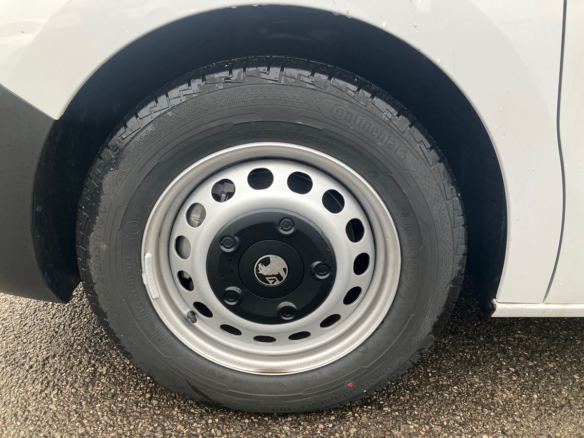 Used Vauxhall Vivaro 2025 for sale - 76807906: Photo 8