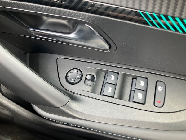 Used Peugeot 2008 2021 for sale - 76016480: Photo 21