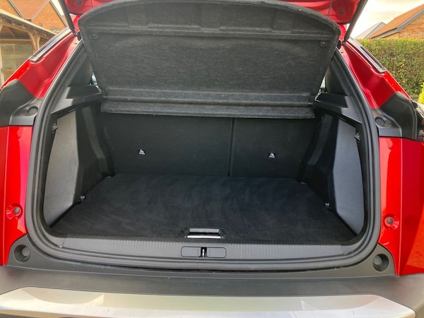 Used Peugeot 2008 2021 for sale - 76016480: Photo 23