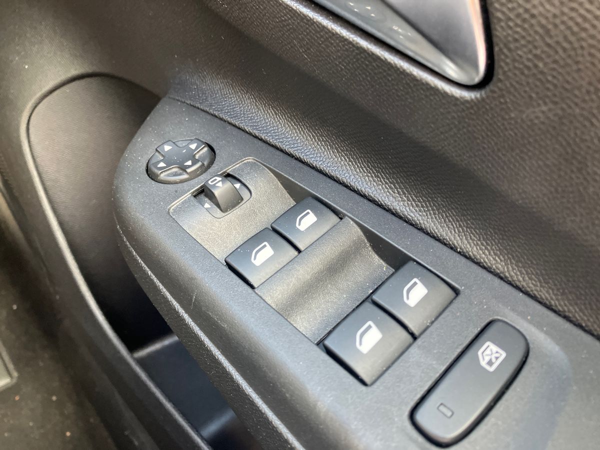 Used Vauxhall Corsa 2022 for sale - 75995985: Photo 18