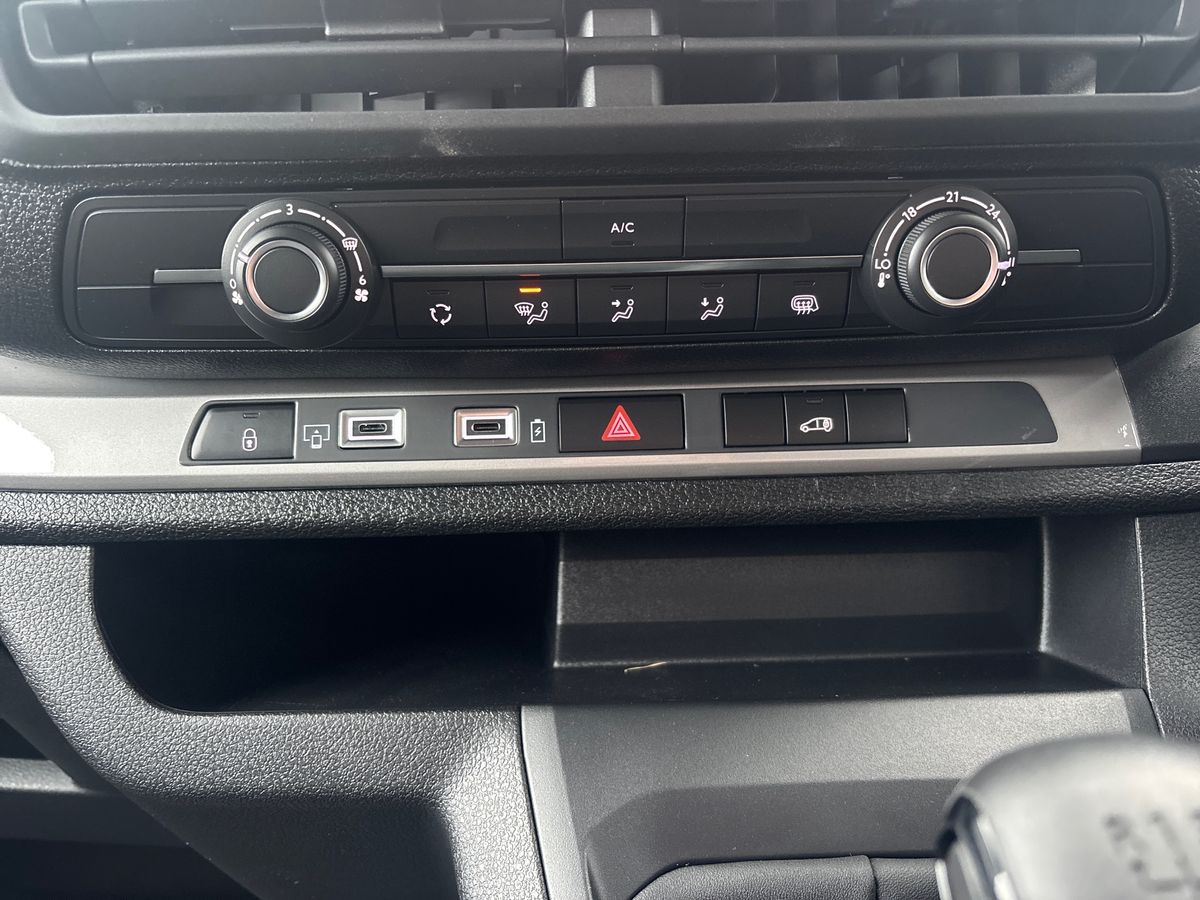 Used Vauxhall Vivaro 2026 for sale - 77113572: Photo 13