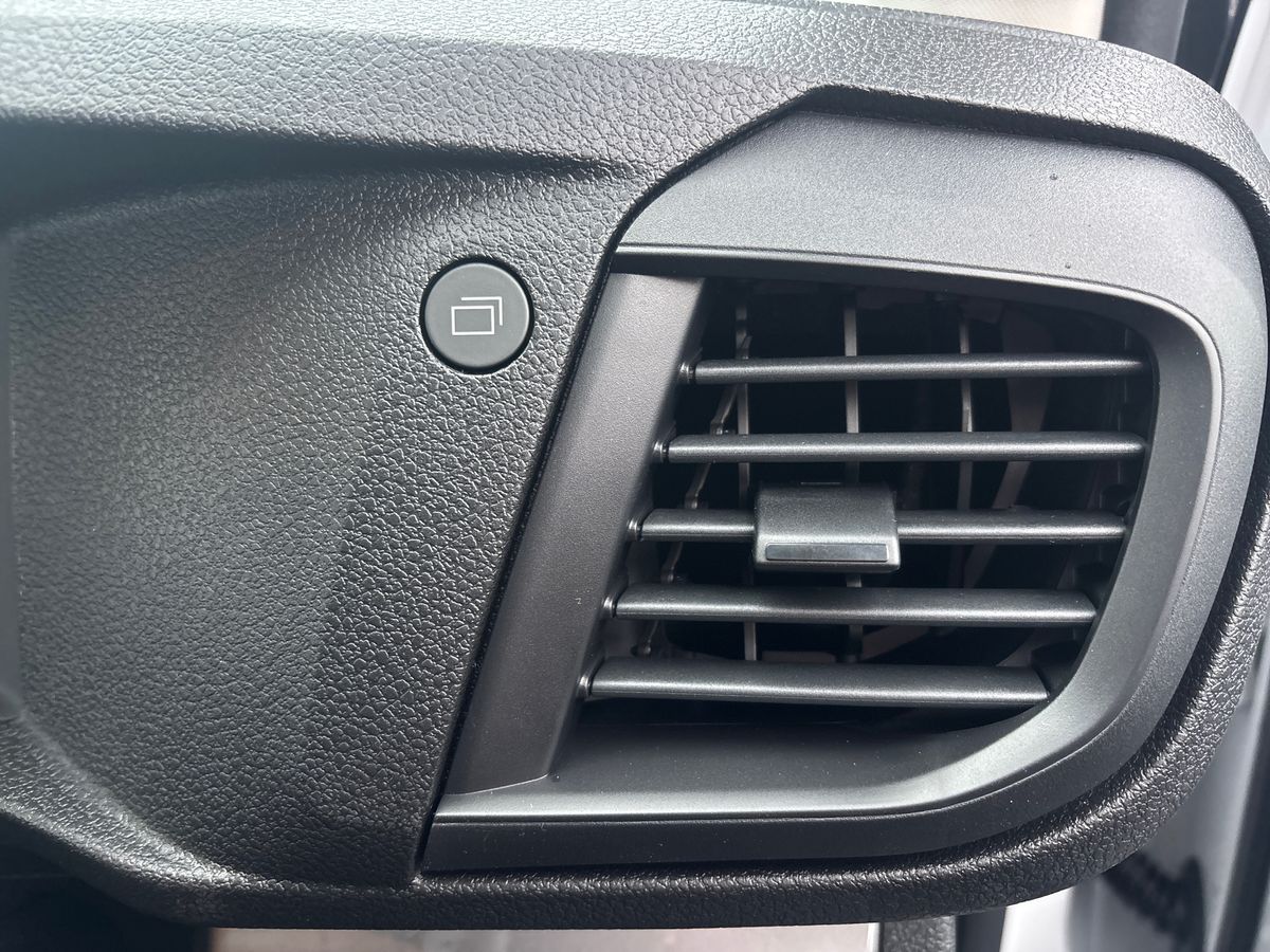 Used Vauxhall Vivaro 2026 for sale - 77113572: Photo 26