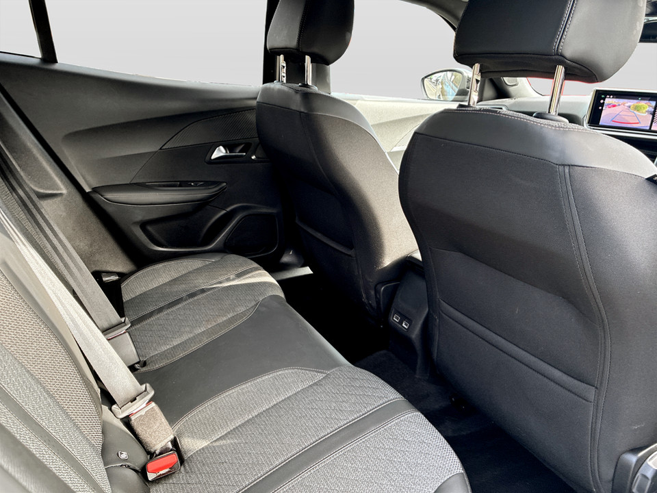 Used Peugeot 2008 2023 for sale - 77579010: Photo 14