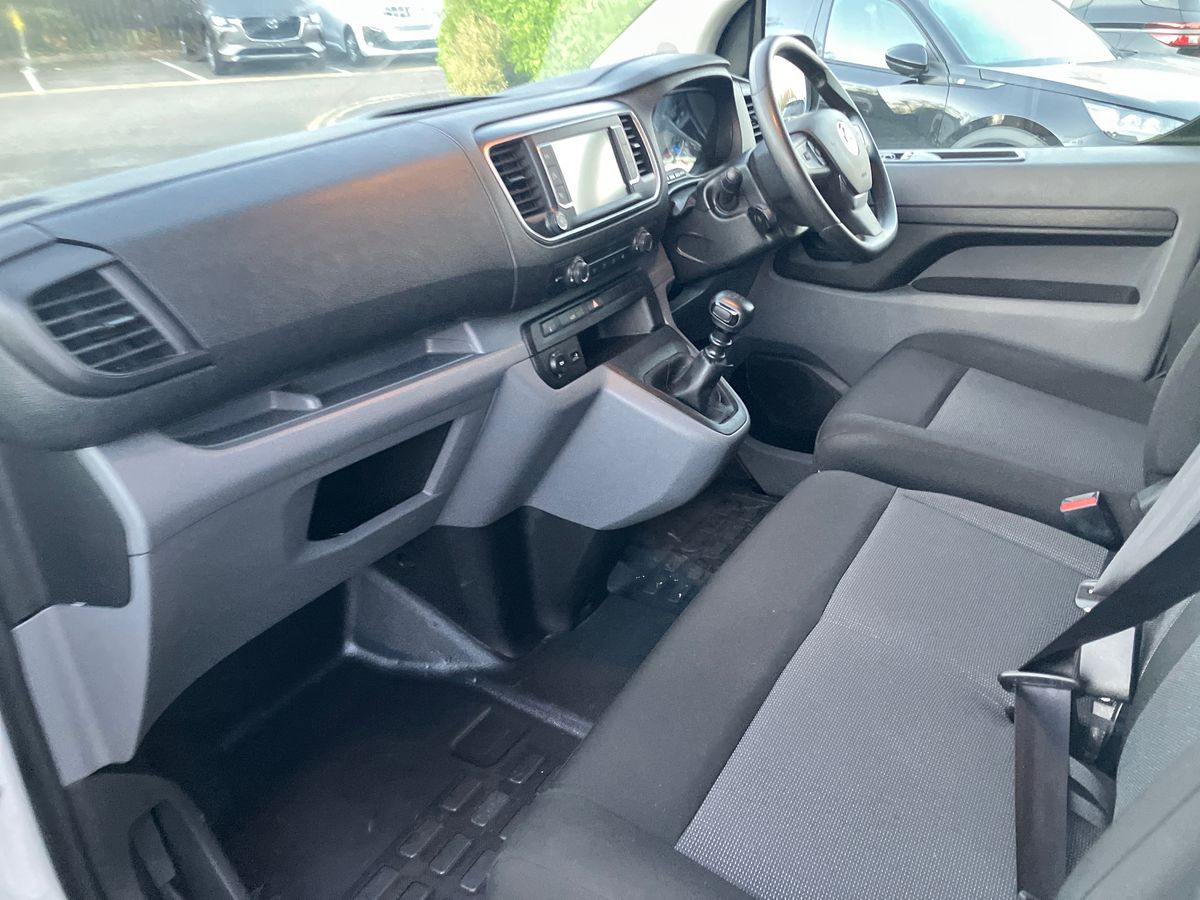 Used Vauxhall Vivaro 2022 for sale - 76663179: Photo 32