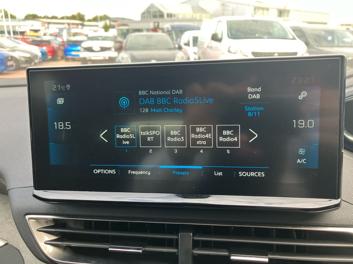 Used Peugeot 3008 2022 for sale - 76853641: Photo 10