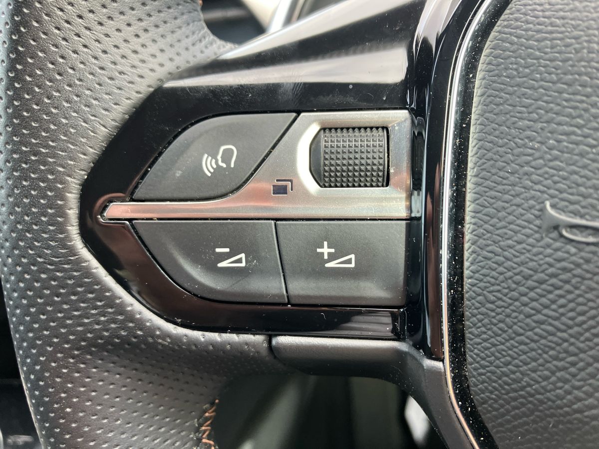 Used Peugeot 3008 2022 for sale - 76853641: Photo 16