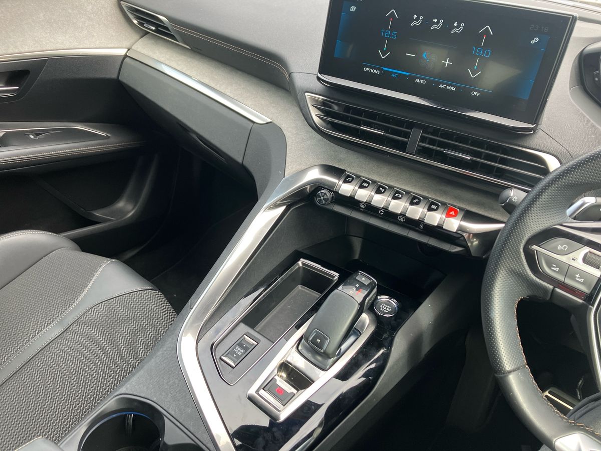 Used Peugeot 3008 2022 for sale - 76853641: Photo 17