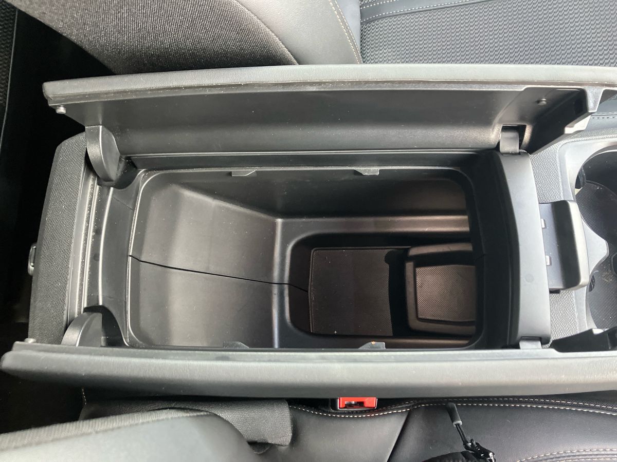 Used Peugeot 3008 2022 for sale - 76853641: Photo 30