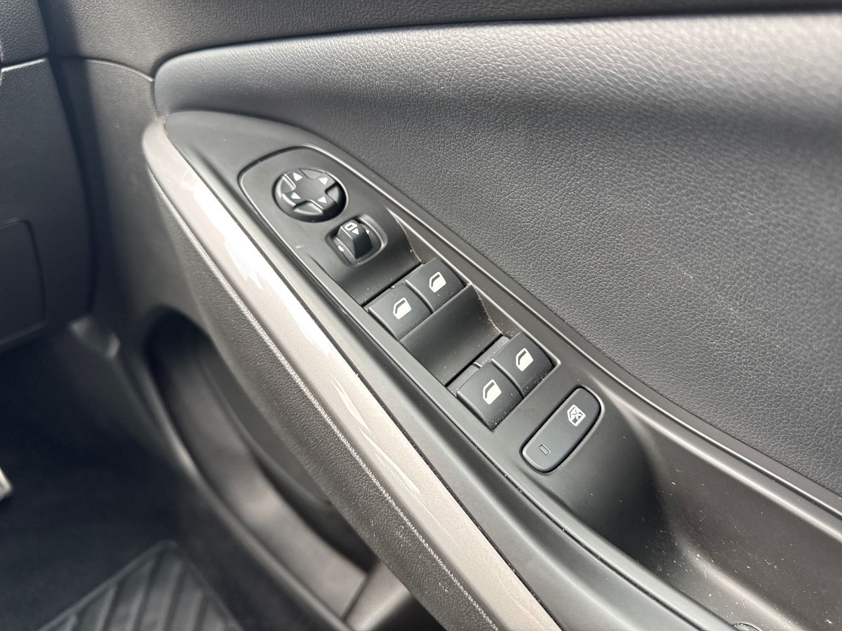 Used Vauxhall Grandland 2023 for sale - 76807849: Photo 18