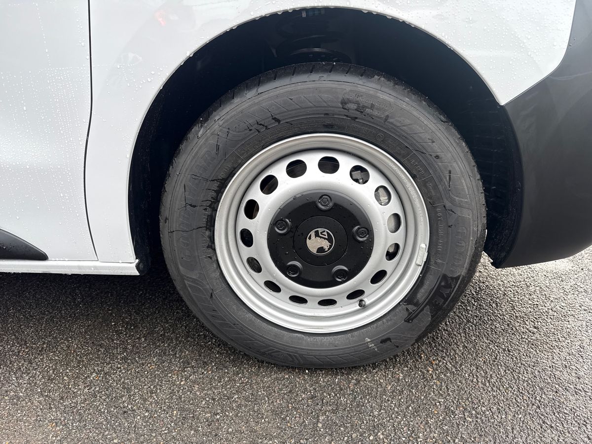 Used Vauxhall Vivaro 2025 for sale - 76807831: Photo 7