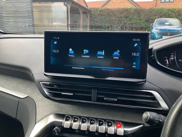 Used Peugeot 3008 2022 for sale - 76035339: Photo 11