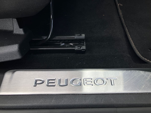 Used Peugeot 3008 2022 for sale - 76035339: Photo 28