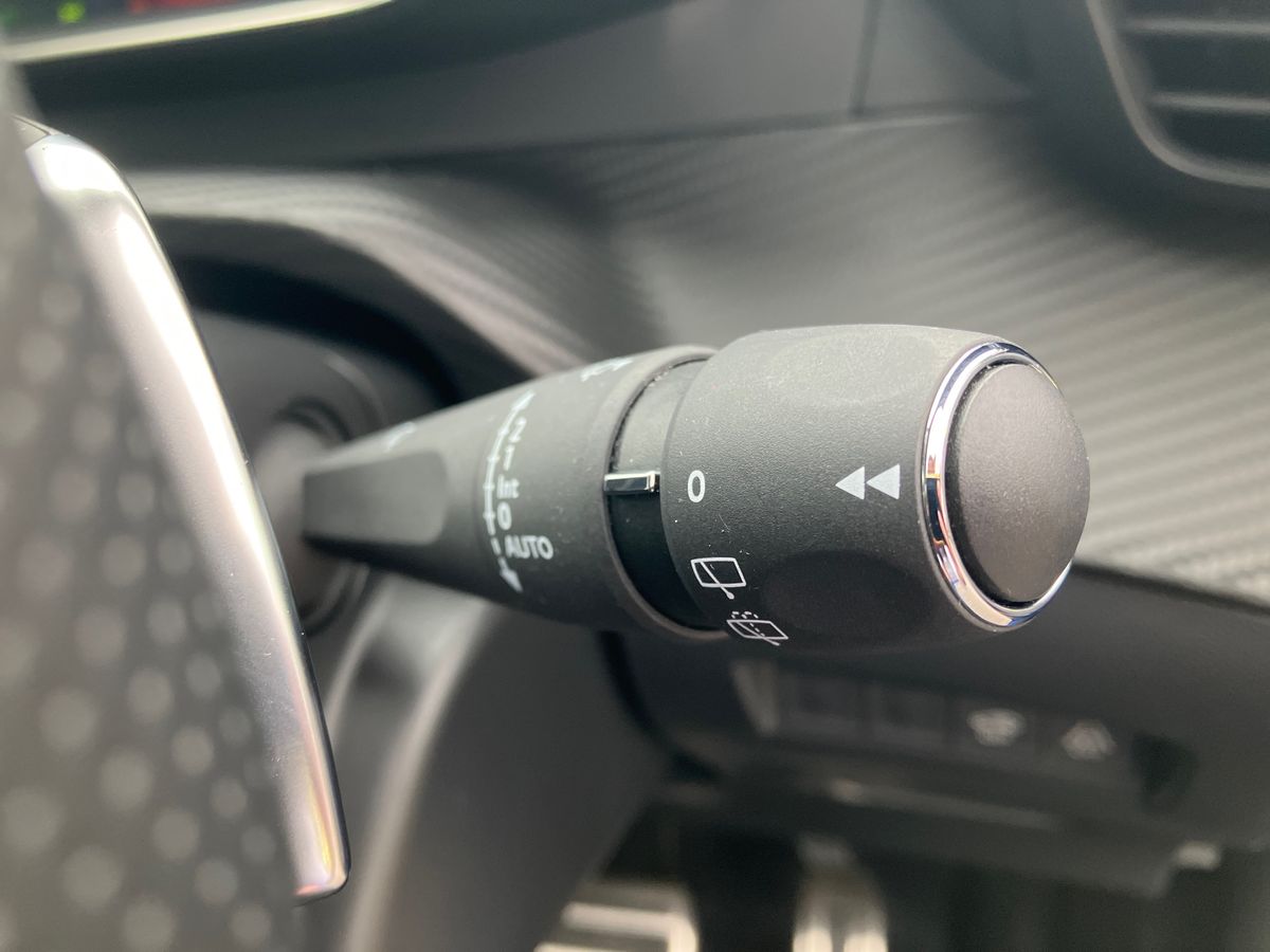 Used Peugeot 2008 2022 for sale - 77604262: Photo 31