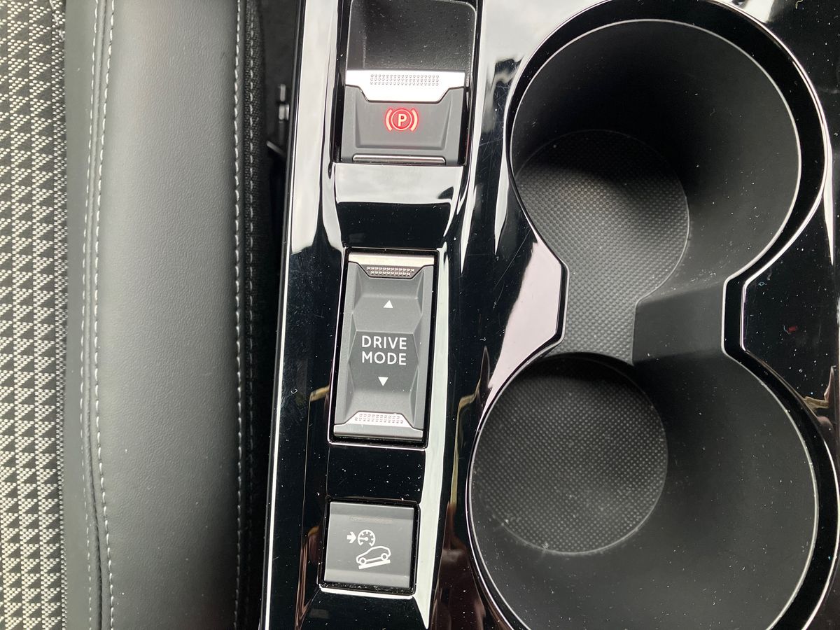 Used Peugeot 2008 2022 for sale - 77604262: Photo 37