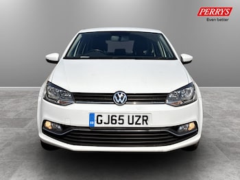Used Volkswagen Polo 2015 for sale - 79378652: Photo