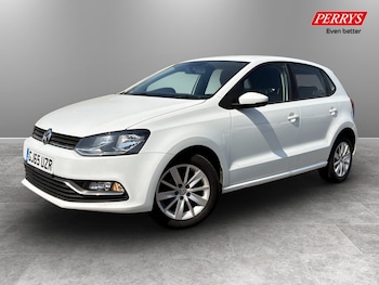 Used Volkswagen Polo 2015 for sale - 79378652: Photo