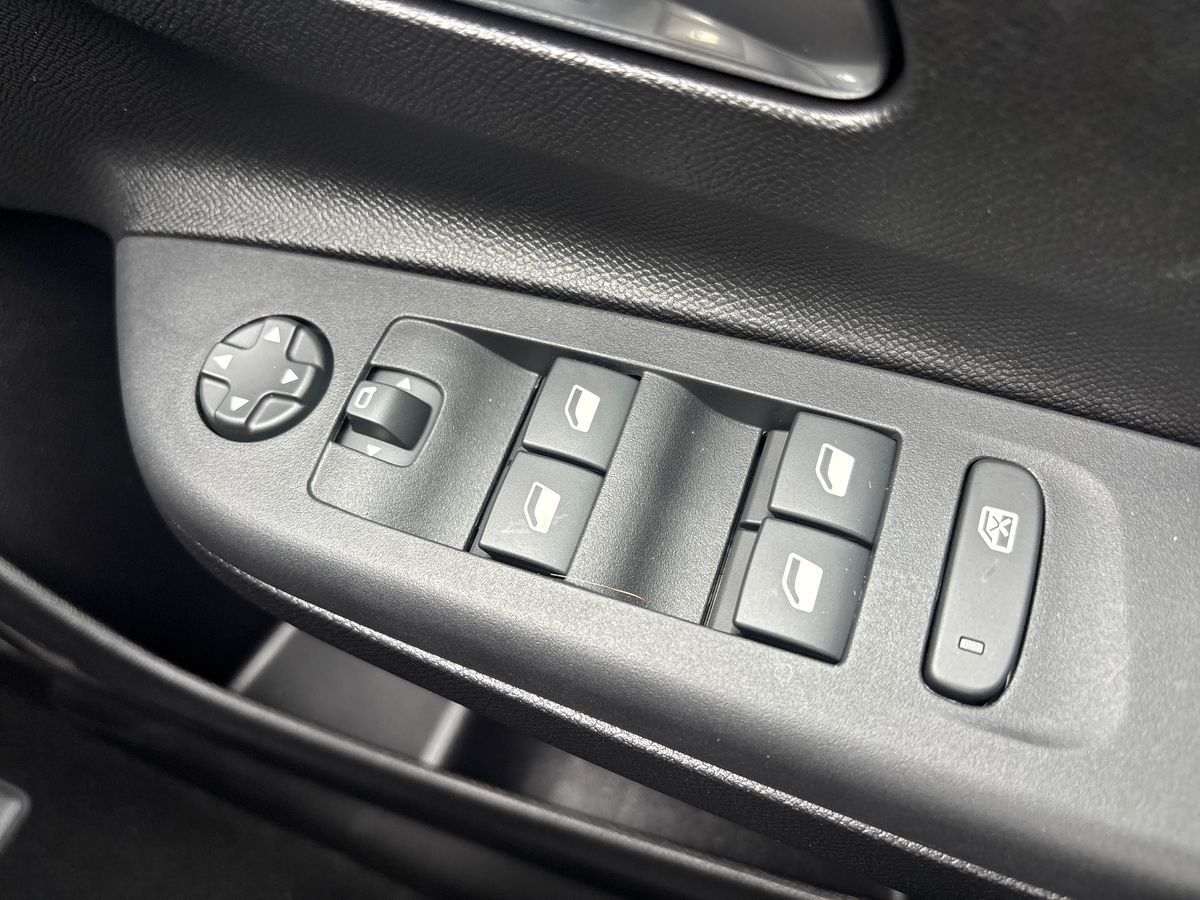 Used Vauxhall Corsa 2025 for sale - 76128569: Photo 18