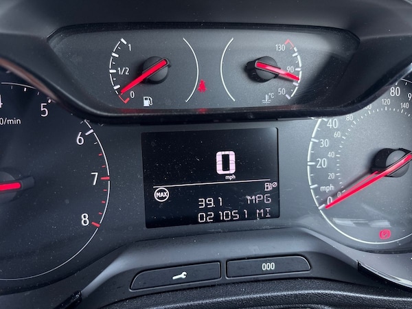 Used Vauxhall Crossland X 2020 for sale - 76230737: Photo 34