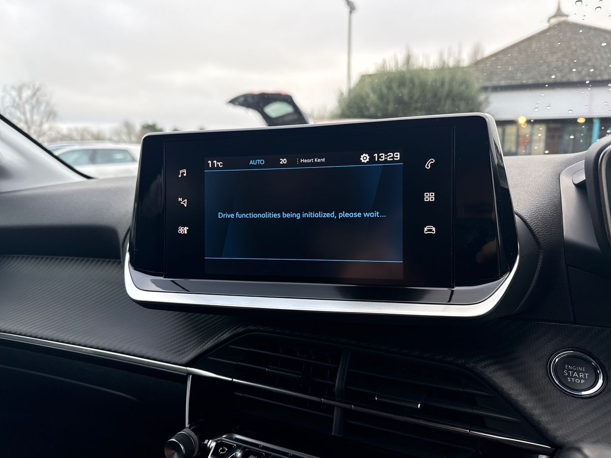 Used Peugeot 208 2022 for sale - 76892419: Photo 10