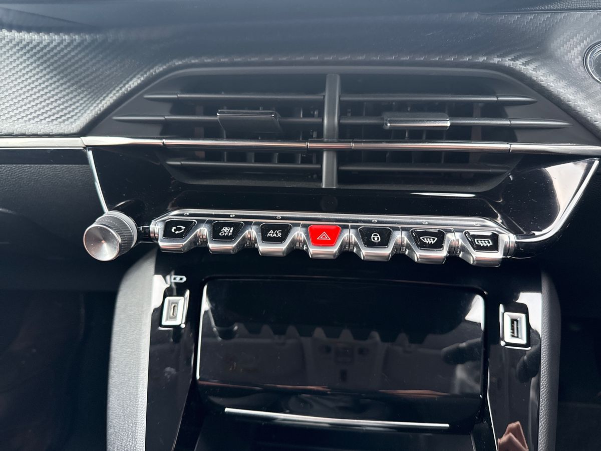 Used Peugeot 208 2022 for sale - 76892419: Photo 12