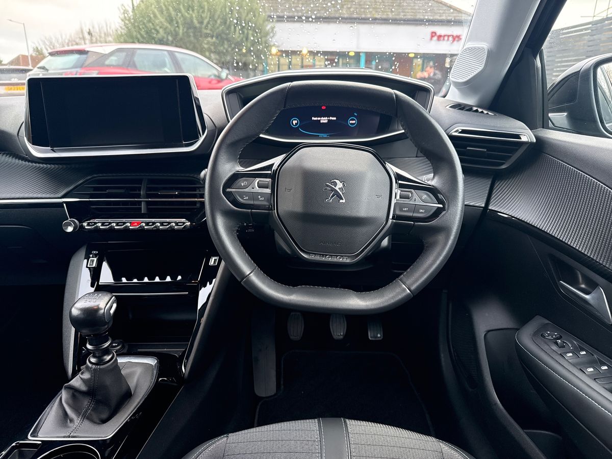 Used Peugeot 208 2022 for sale - 76892419: Photo 15