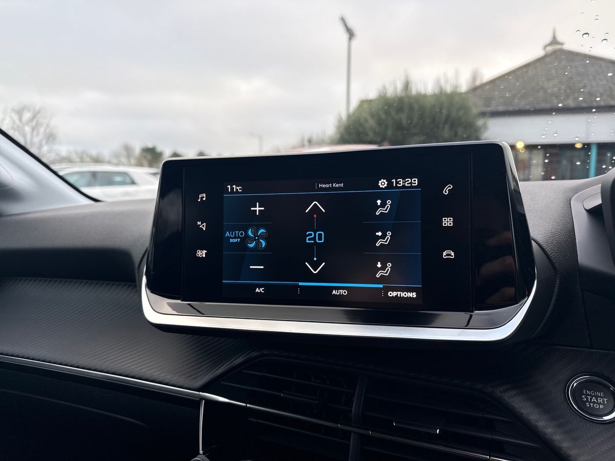 Used Peugeot 208 2022 for sale - 76892419: Photo 31