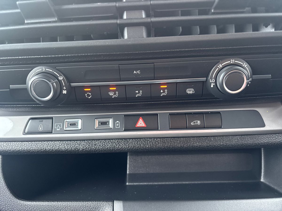 Used Vauxhall Vivaro 2026 for sale - 77113571: Photo 13