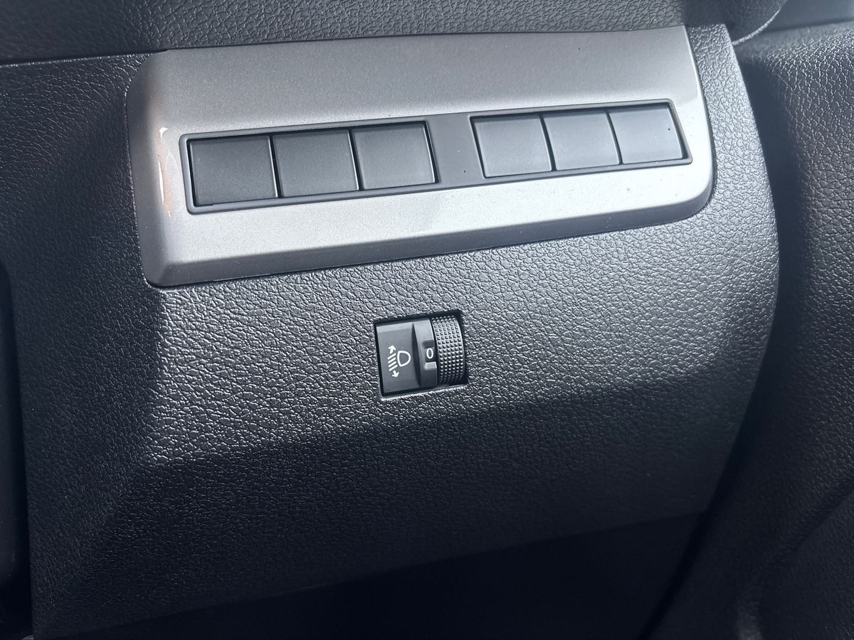 Used Vauxhall Vivaro 2026 for sale - 77113571: Photo 38