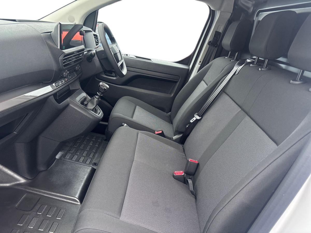 Used Vauxhall Vivaro 2026 for sale - 77113571: Photo 6