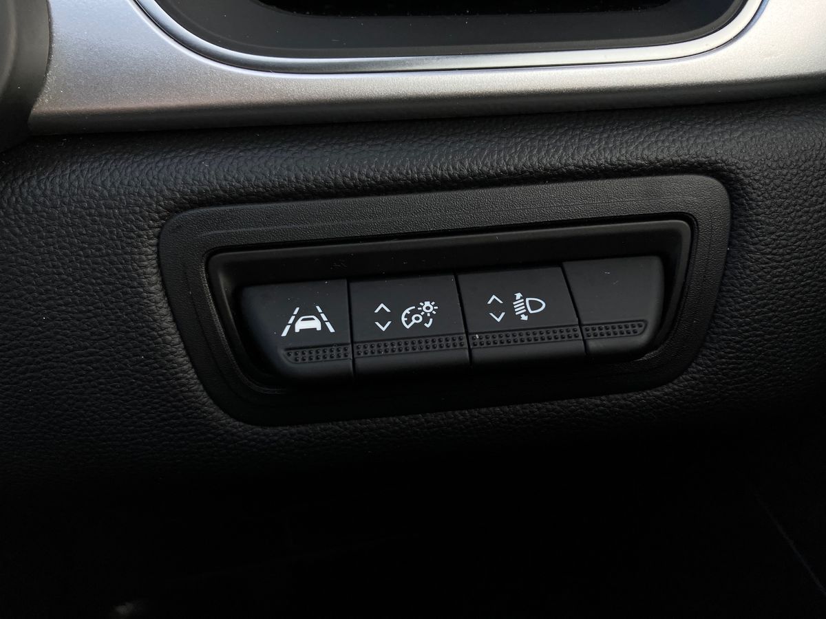 Used Renault Captur 2020 for sale - 77460752: Photo 21