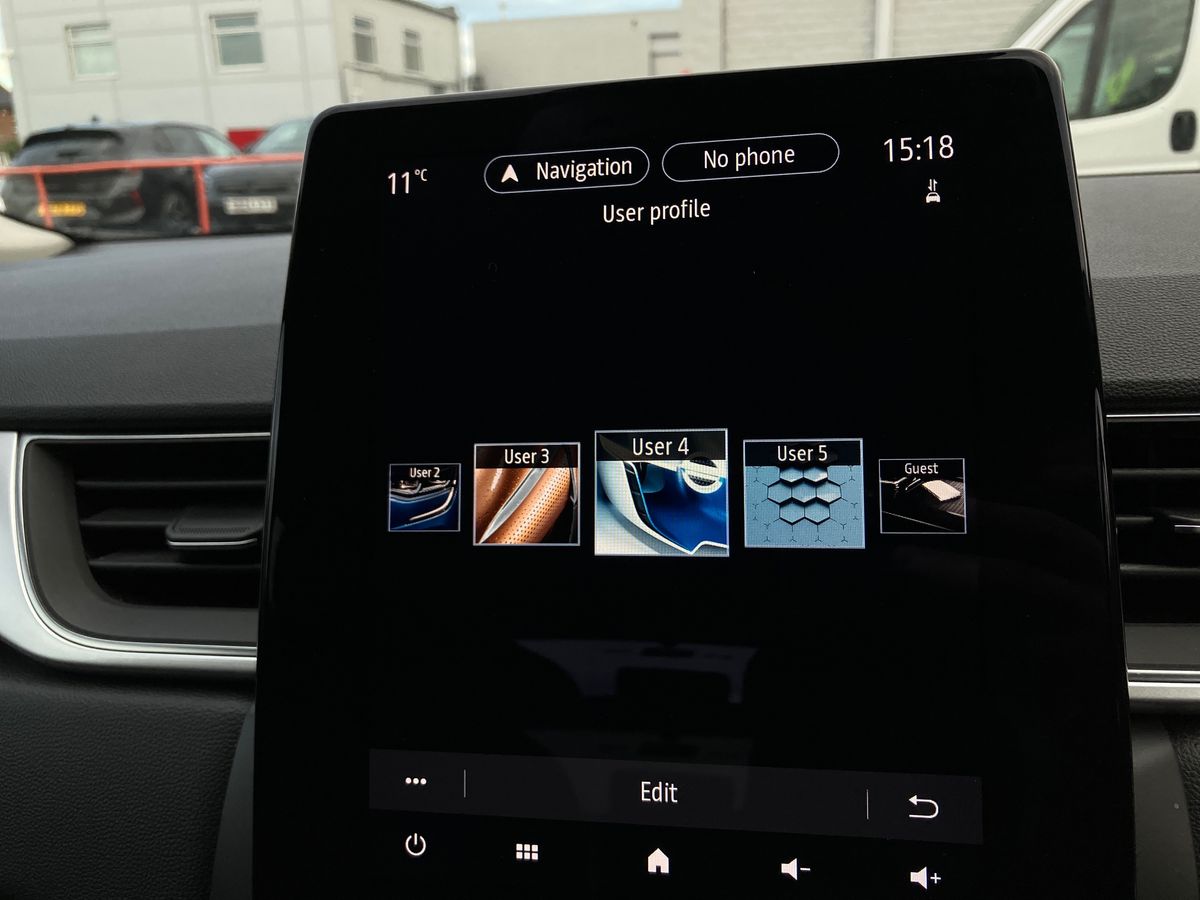 Used Renault Captur 2020 for sale - 77460752: Photo 36