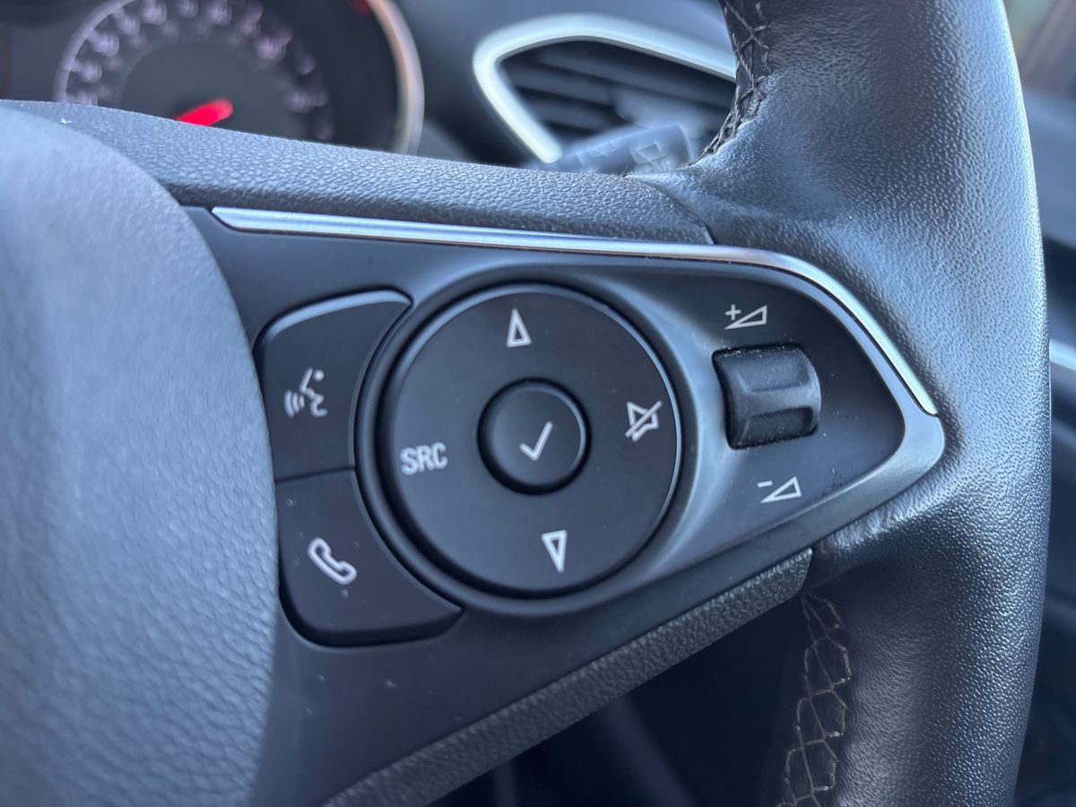 Used Vauxhall Crossland 2022 for sale - 76706867: Photo 17