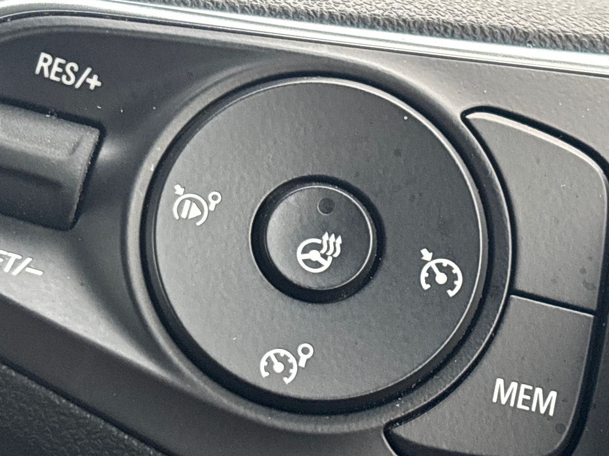 Used Vauxhall Crossland 2022 for sale - 76969385: Photo 35