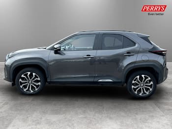 Used Toyota Yaris Cross 2024 for sale - 79399137: Photo
