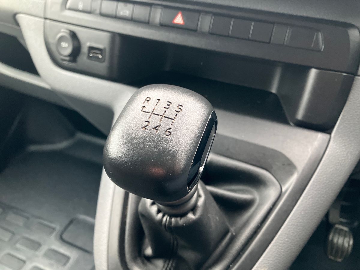 Used Vauxhall Vivaro 2021 for sale - 77136426: Photo 16