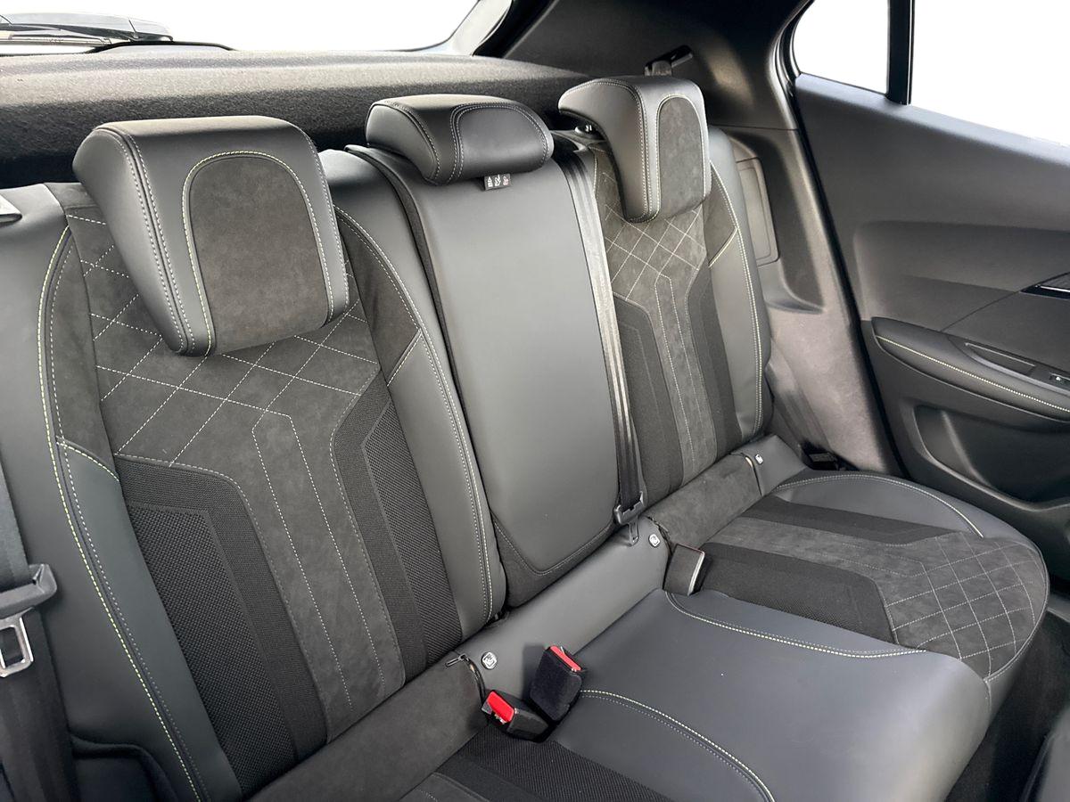 Used Peugeot 2008 2022 for sale - 76436759: Photo 19