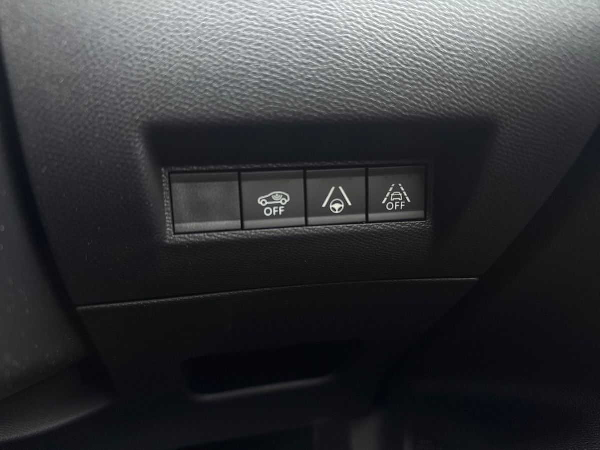 Used Peugeot 2008 2022 for sale - 76436759: Photo 27