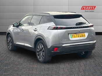 Used Peugeot 2008 2022 for sale - 76436759: Photo