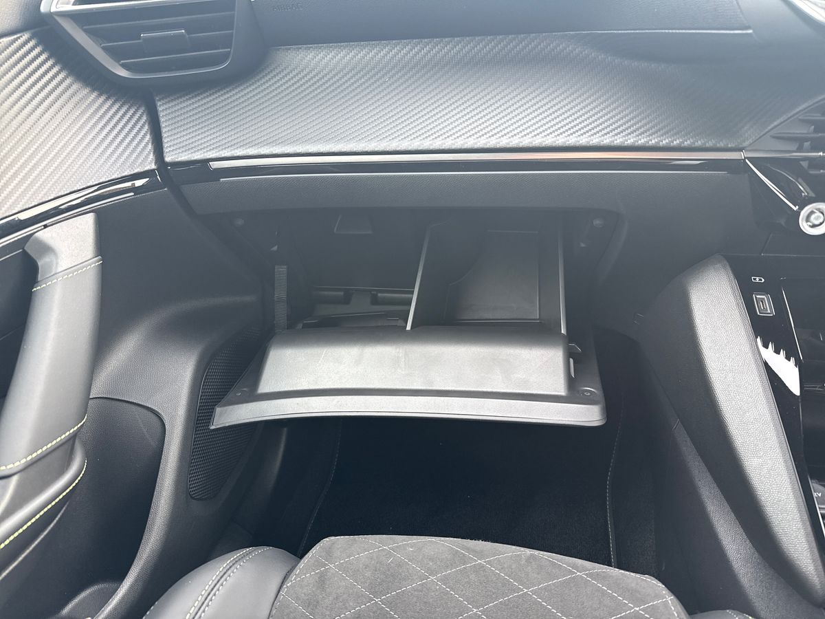 Used Peugeot 2008 2022 for sale - 76436759: Photo 35