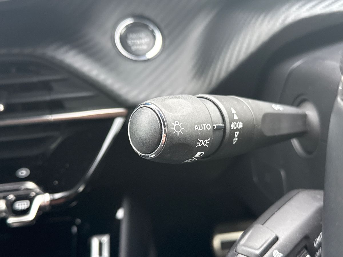 Used Peugeot 2008 2022 for sale - 76436759: Photo 39