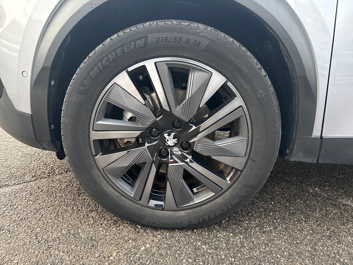 Used Peugeot 2008 2022 for sale - 76436759: Photo 7