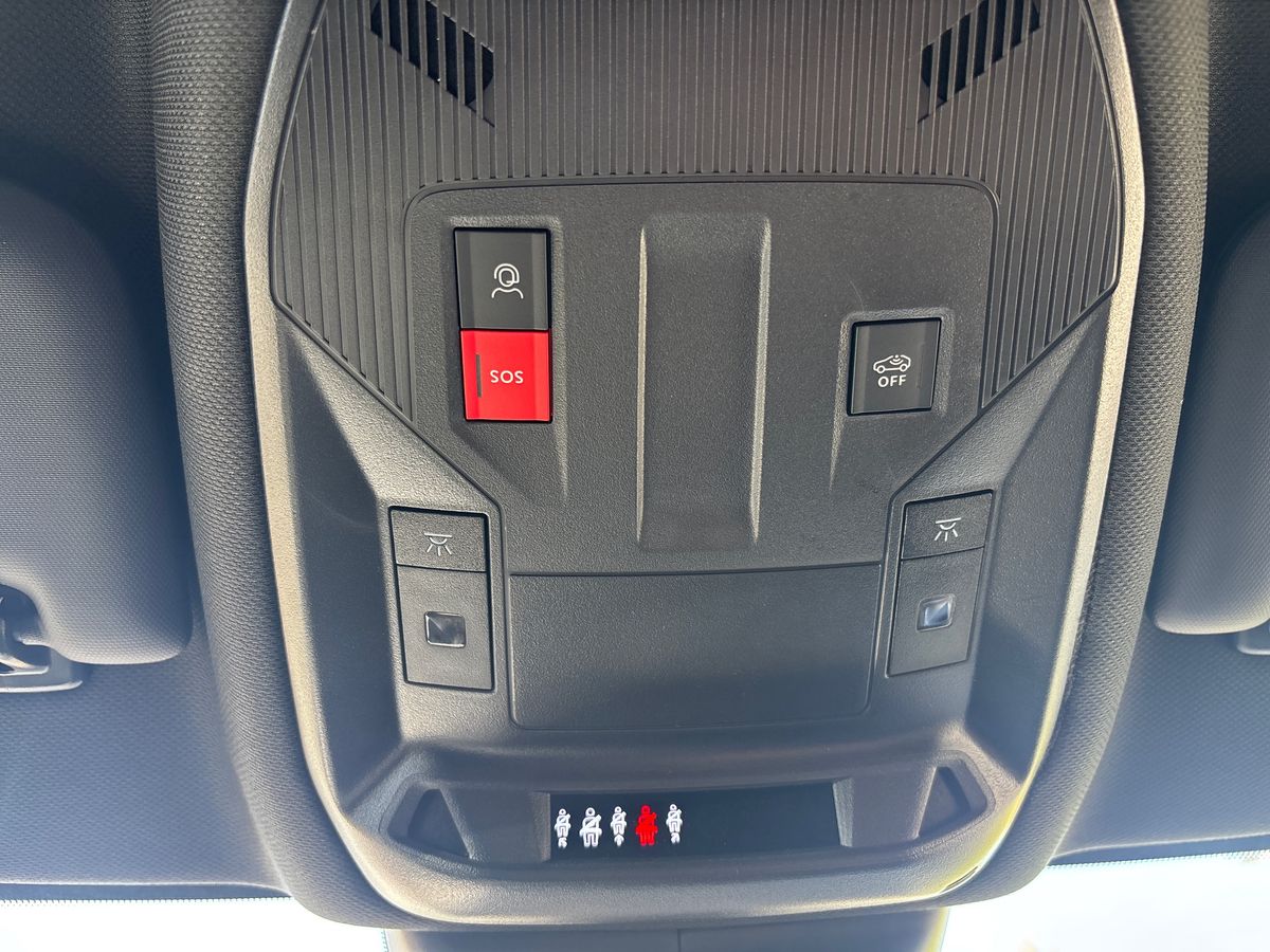 Vehicle 33