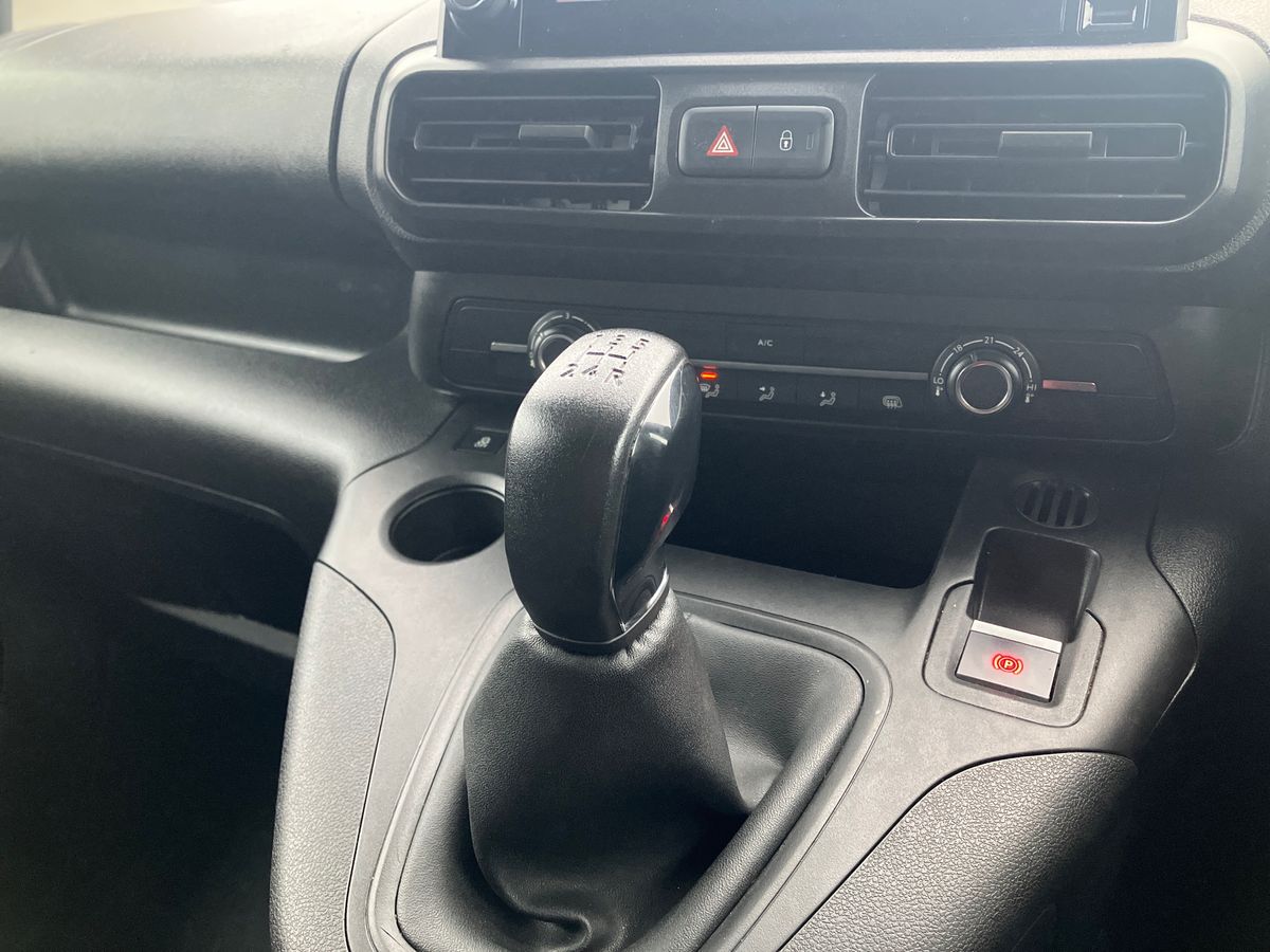 Used Peugeot Partner 2019 for sale - 77136428: Photo 15